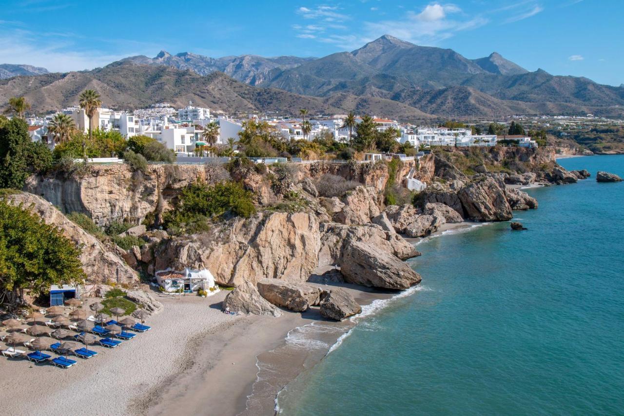 Apartamentos Vacacional En Plaza De Espana Nerja Εξωτερικό φωτογραφία