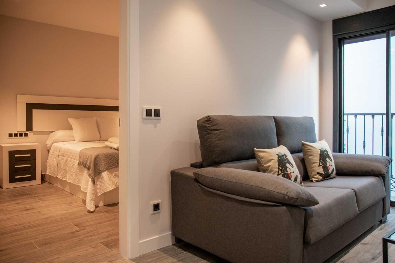 Apartamentos Vacacional En Plaza De Espana Nerja Εξωτερικό φωτογραφία