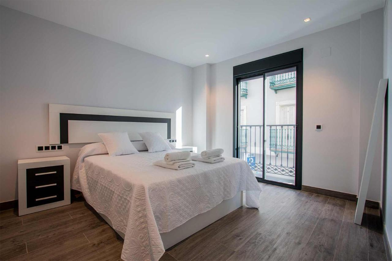 Apartamentos Vacacional En Plaza De Espana Nerja Εξωτερικό φωτογραφία